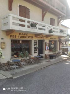 Extérieur - le vieux café - location de tourisme à Bernex